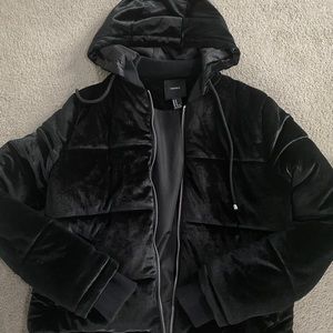 ❄️ Forever 21 Puff Jacket